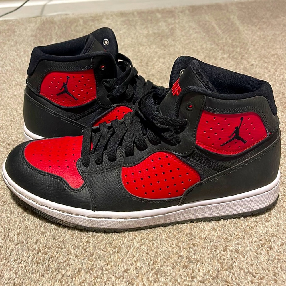 Jordan Jumpman size mens8